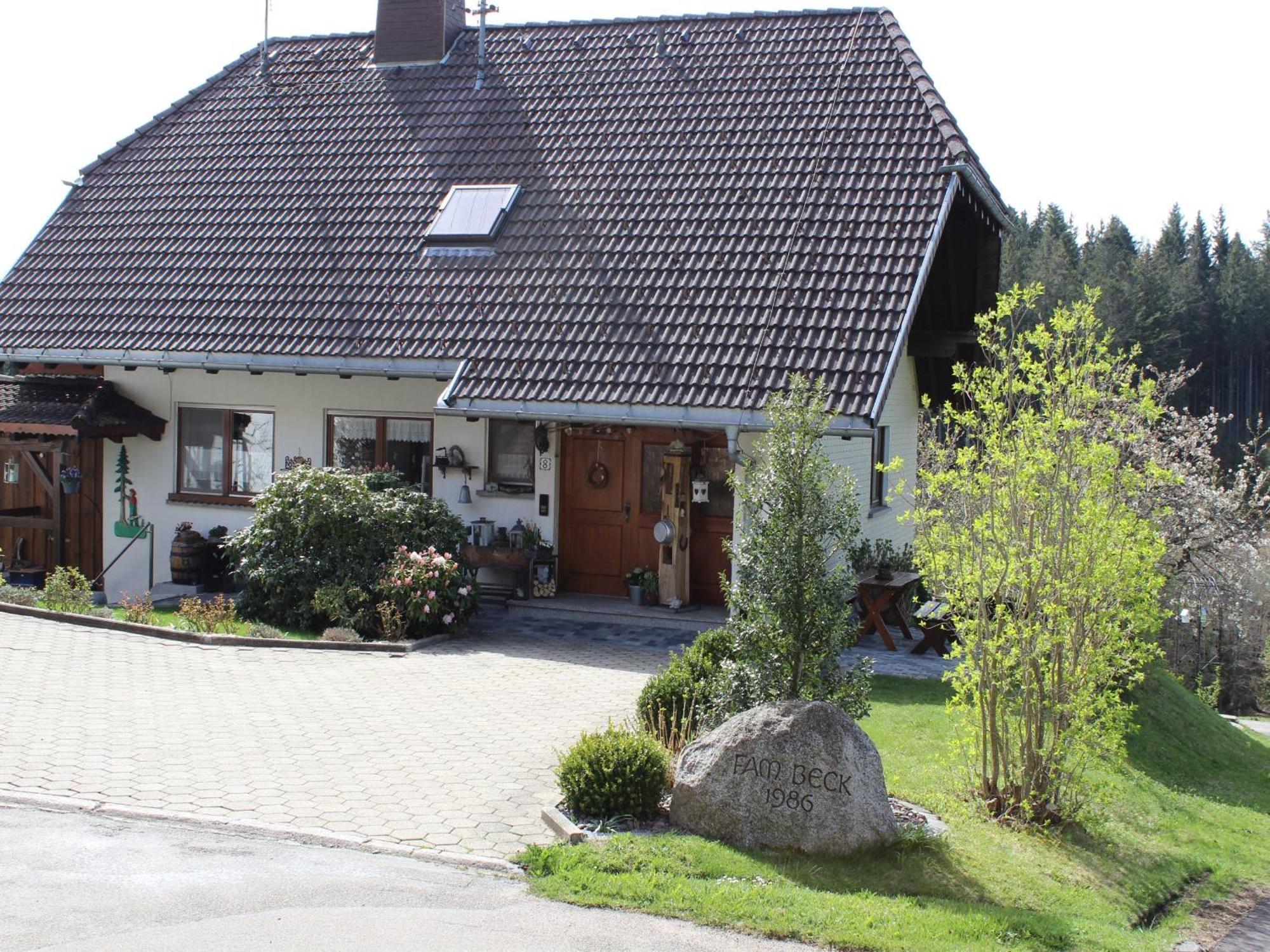 Ferienwohnung Haus Am Roetenberg Grafenhausen Luaran gambar